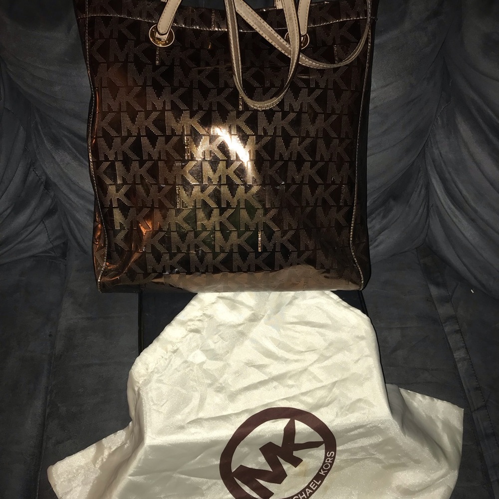 Micheal Kors bronze bag
